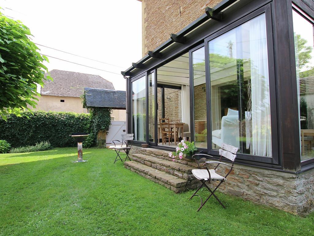 Unique Holiday Home In Virton With Jacuzzi Latour Exterior foto